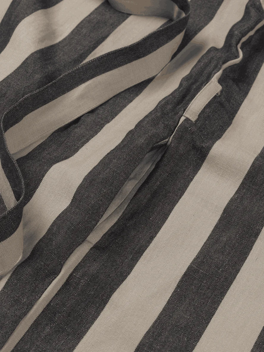 Field Robe - Sand/Black
