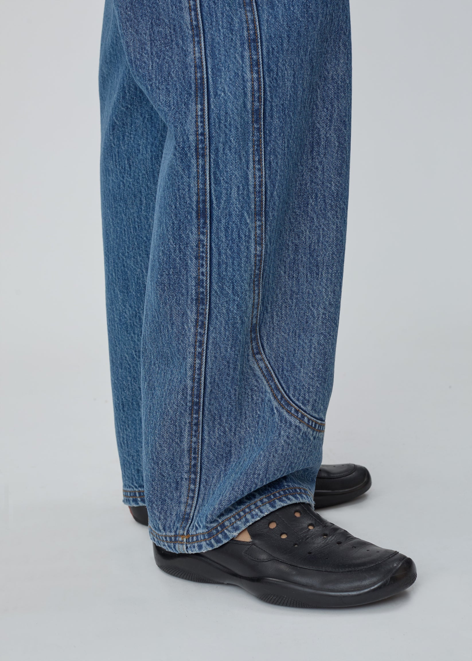 Supply Jean in Classic Blue