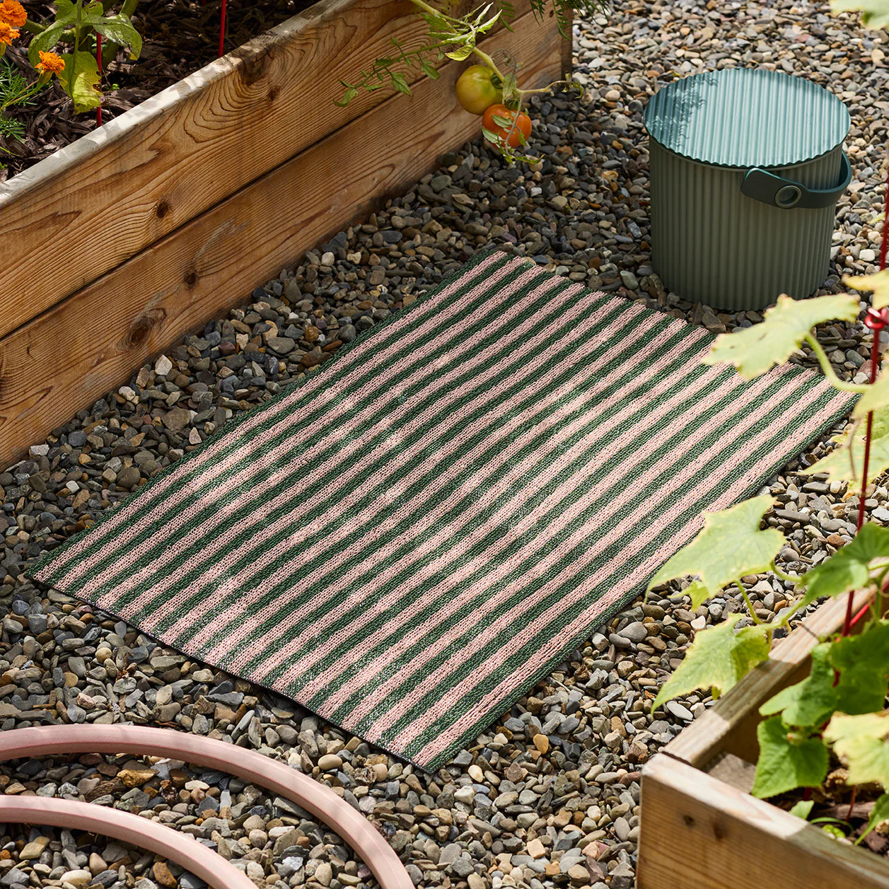 Breton Stripe Shag Mat in Malibu - 24 x 36