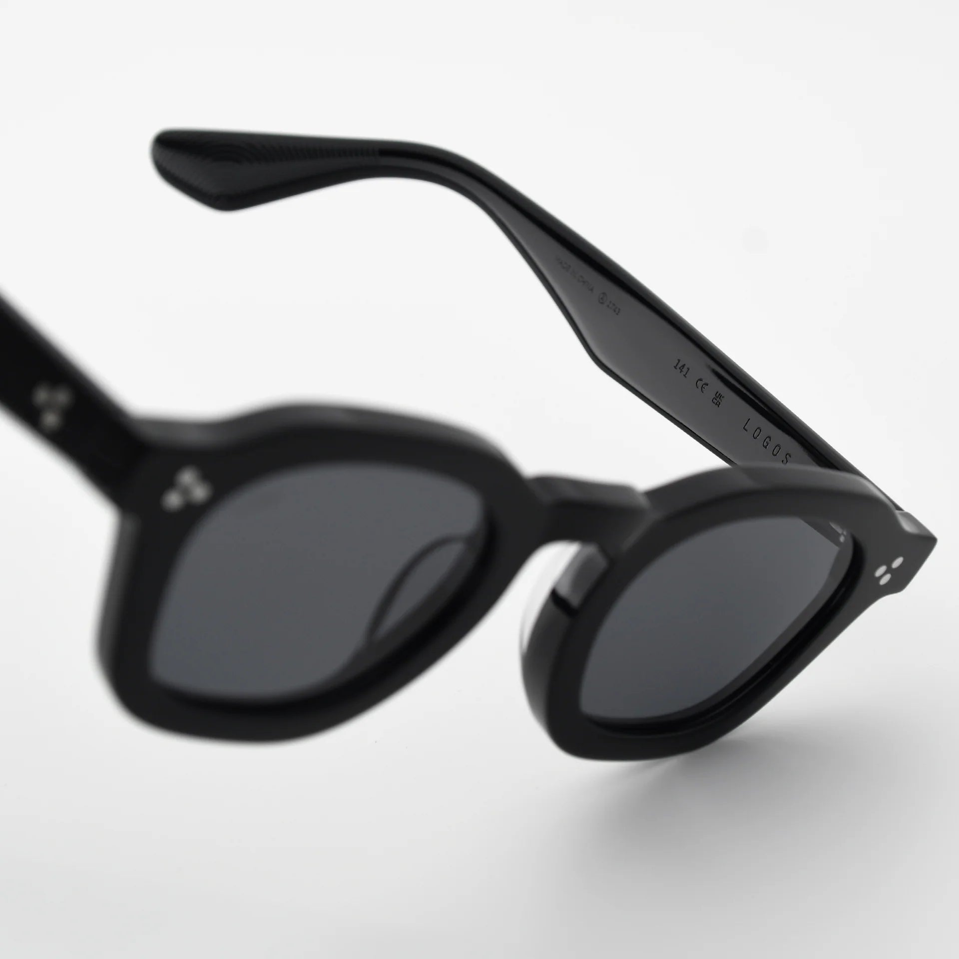 Logos - Black