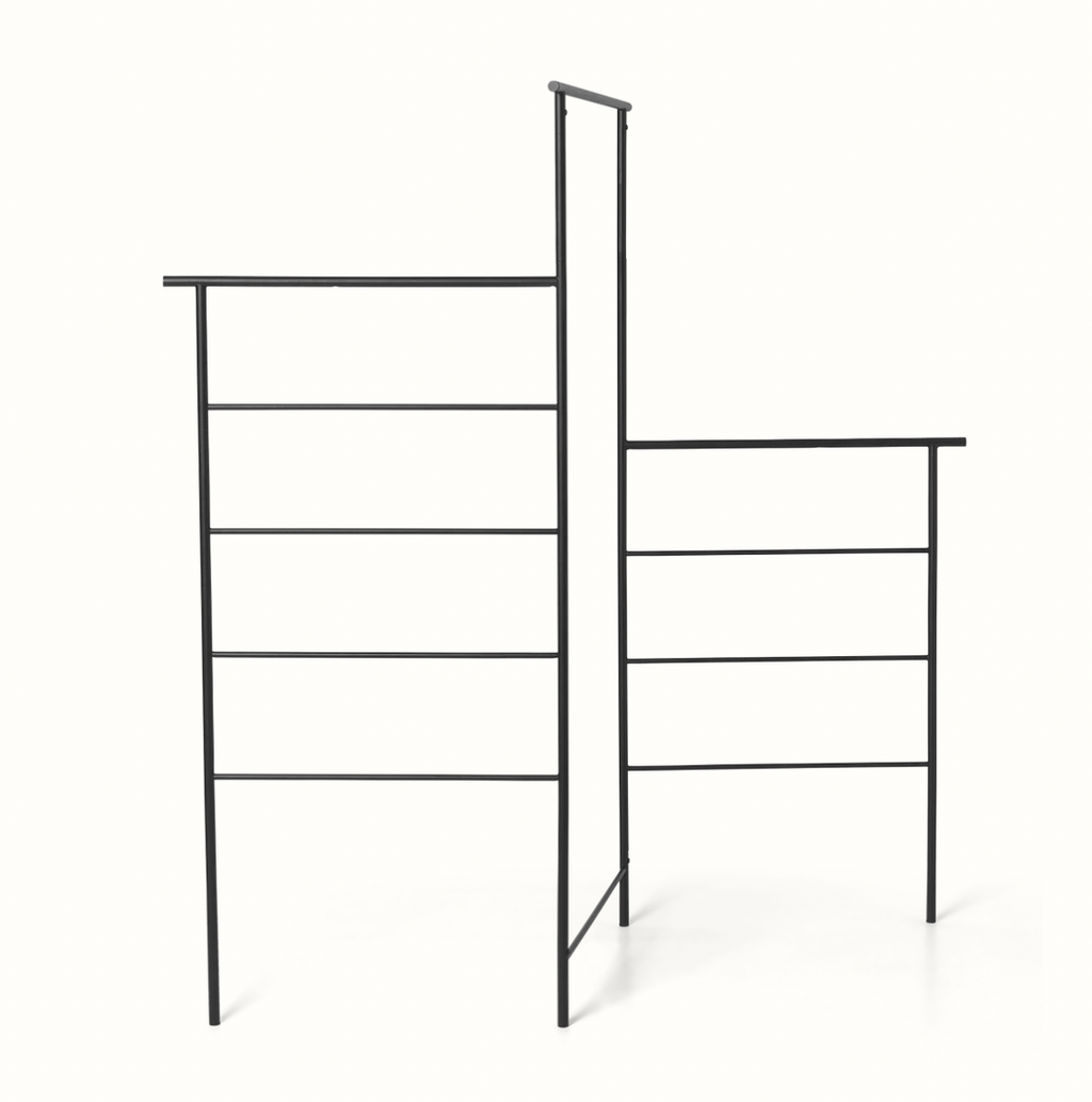 Dora Clothes Stand