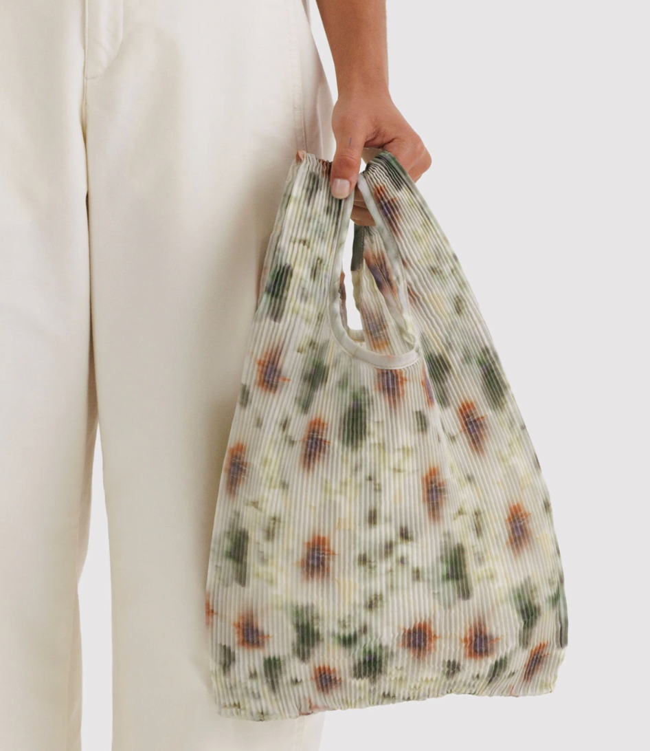 Pleated Baggu