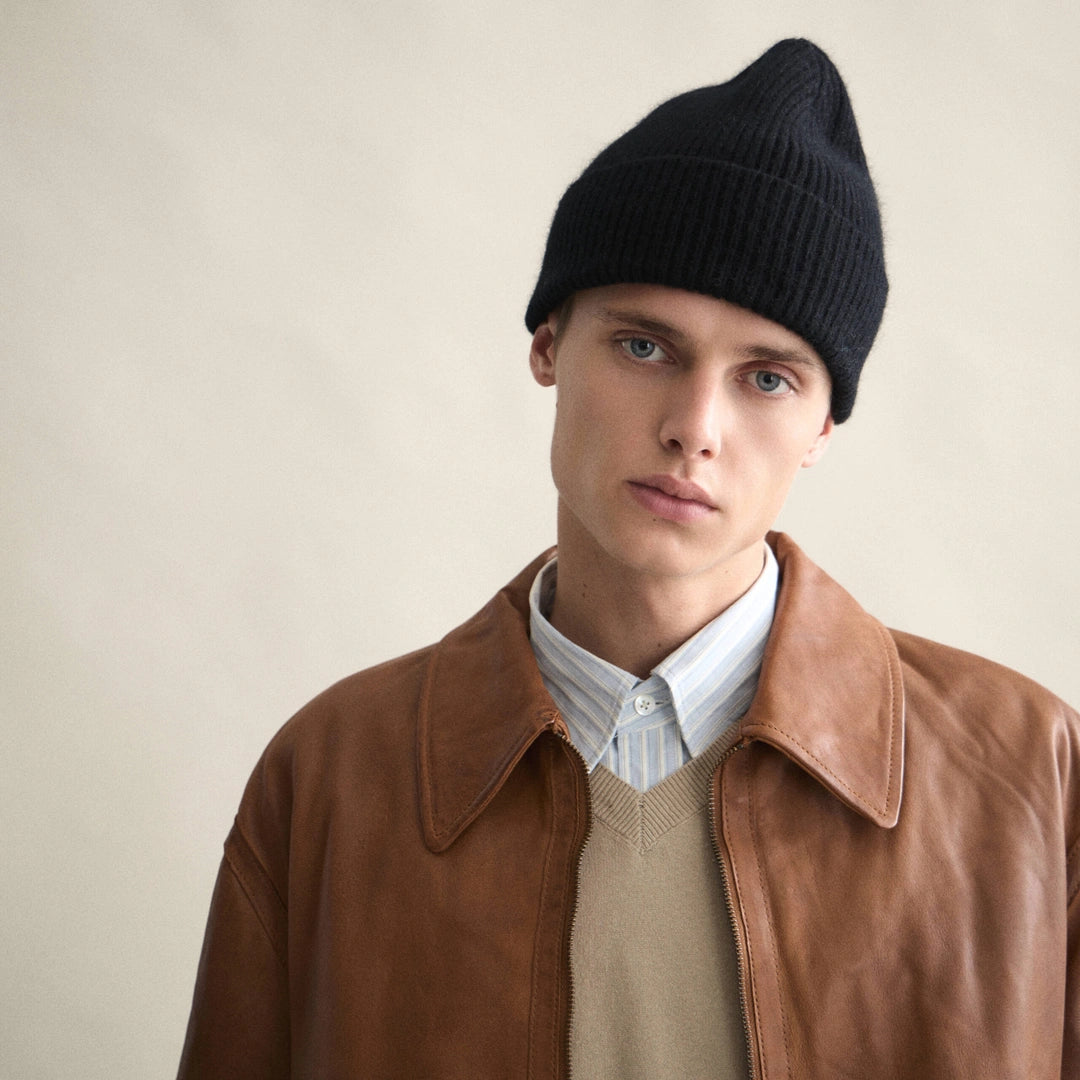 Classic Beanie - Onyx